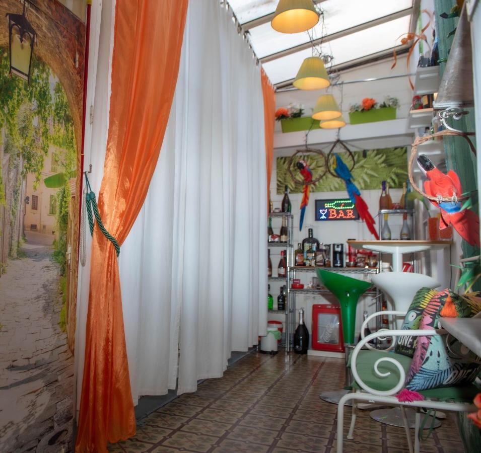 Готель Pitagora House Таранто Екстер'єр фото